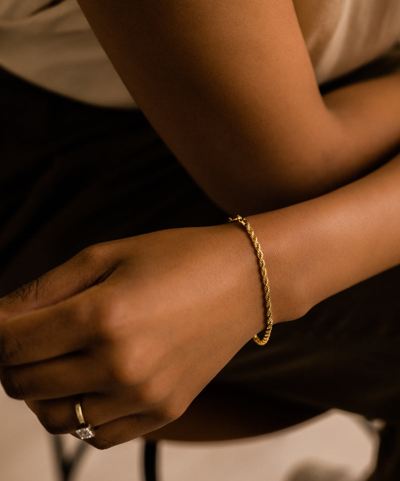 Gold Twist 2.5mm Bracelet